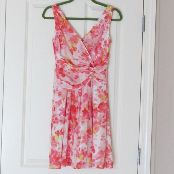 NWOT Ann Taylor Floral Dress - Picture 3 of 13